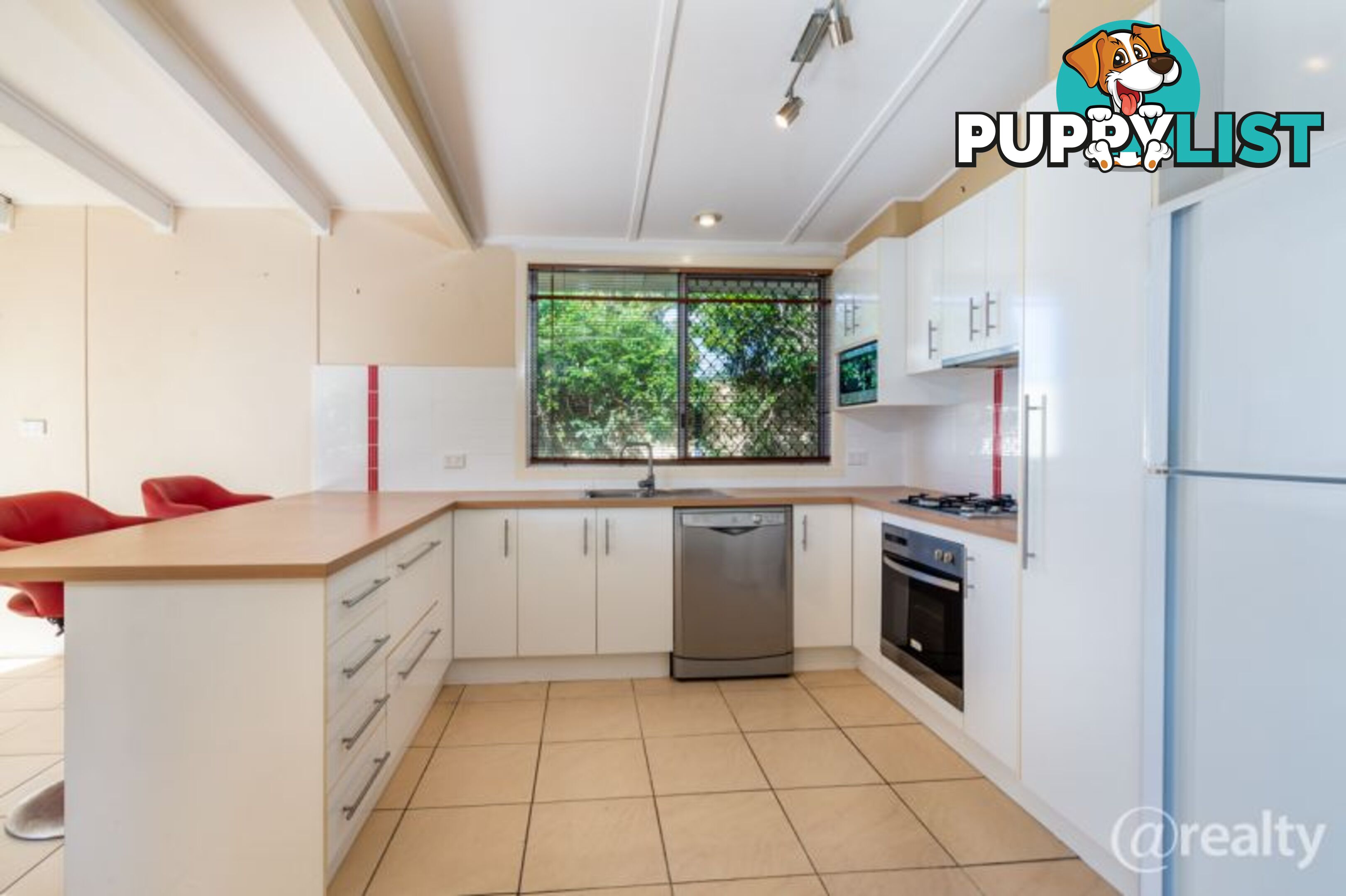 1 Beagle Avenue Banksia Beach QLD 4507