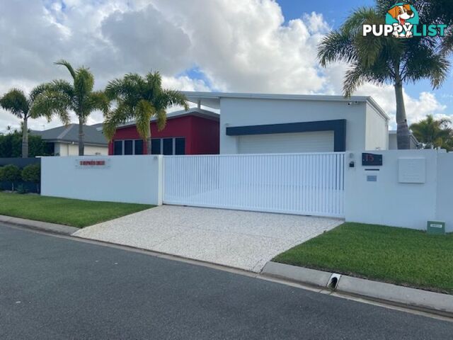 13 Deep Water Circuit Pelican Waters QLD 4551