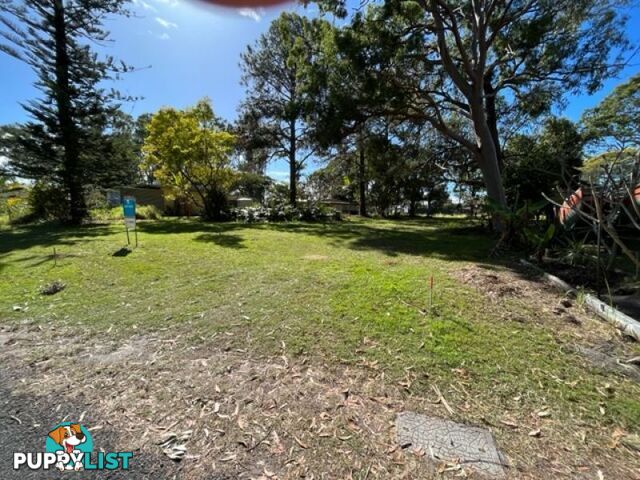 21 Charles Terrace MACLEAY ISLAND QLD 4184