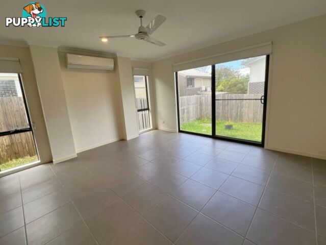 8 Savanna Gardens Pimpama QLD 4209