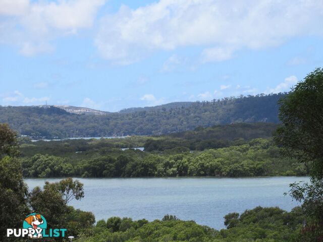 9 OPAL CRT. Russell Island QLD 4184