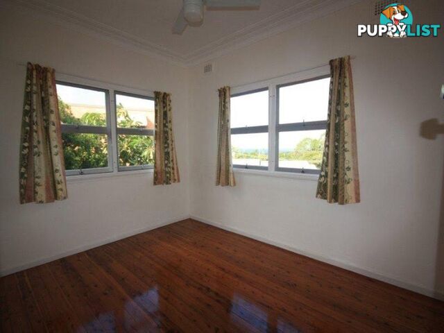 28 Oyster Point Road Banora Point NSW 2486