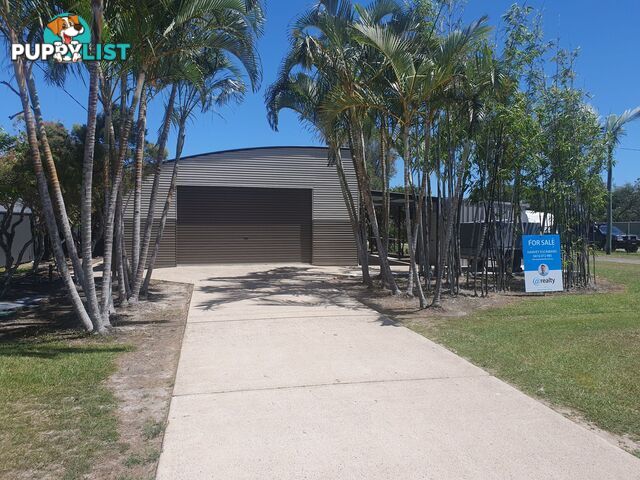 21 Canberra Avenue Cooloola Cove QLD 4580