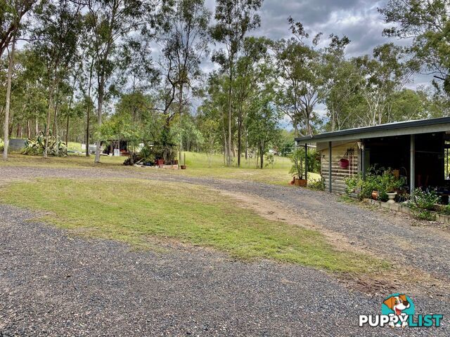 32 East Street Esk QLD 4312