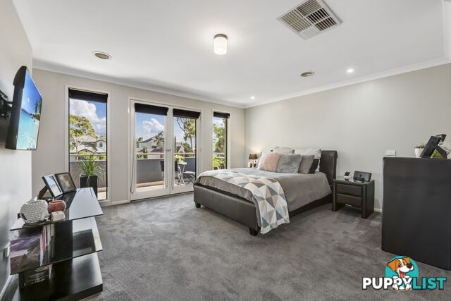 3 Kemp Green Caroline Springs VIC 3023