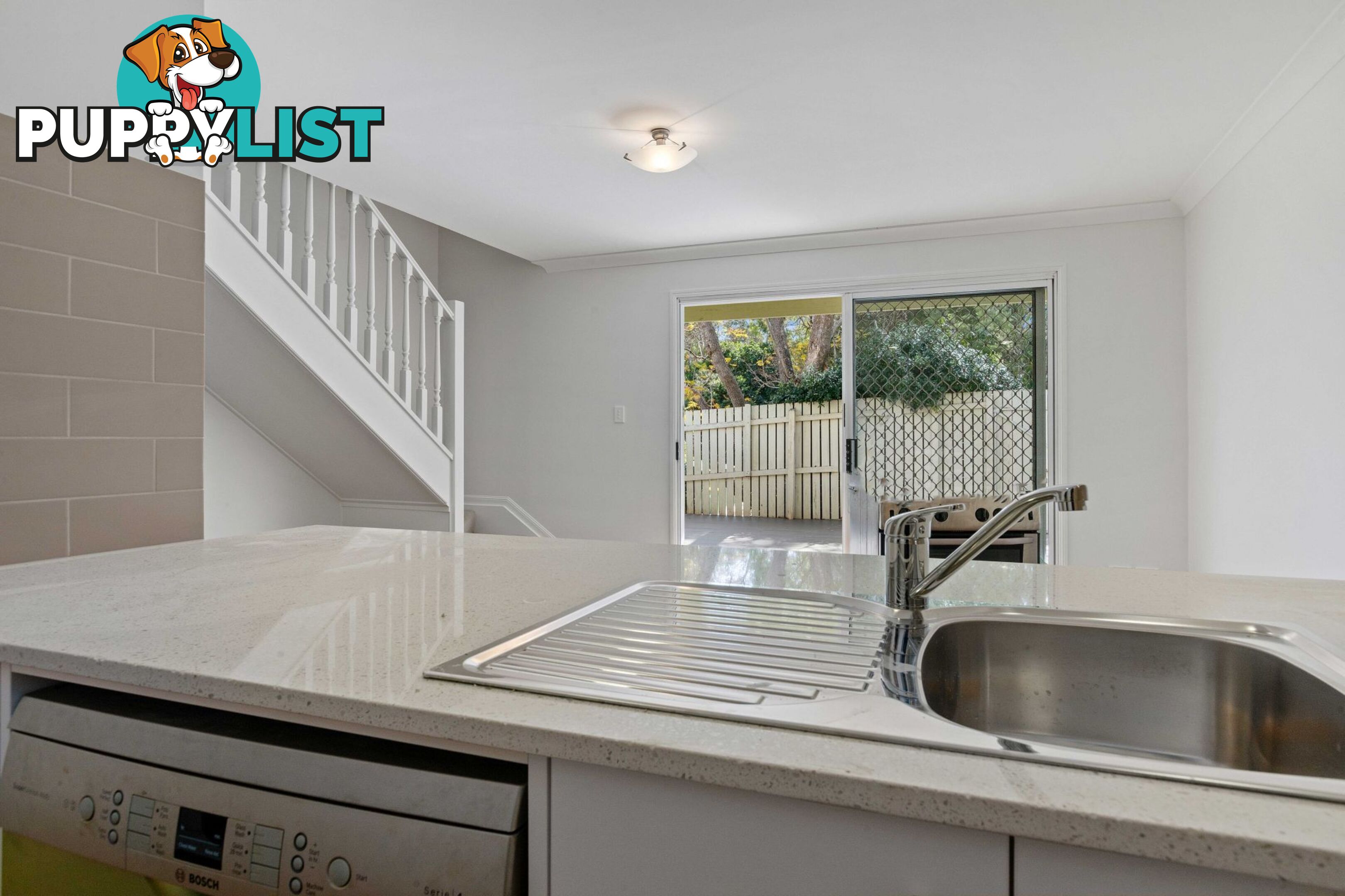 86 14 Kensington Place Birkdale QLD 4159