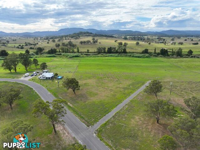 22 clarkes crossing Vacy NSW 2421