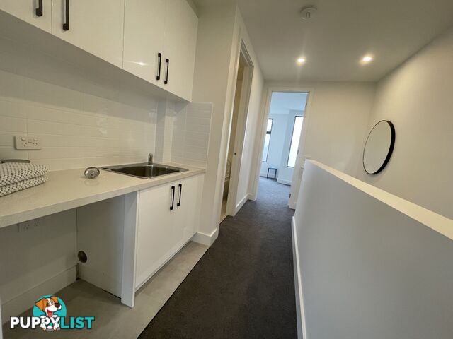 4&7 29 Joy Parade Noble Park VIC 3174