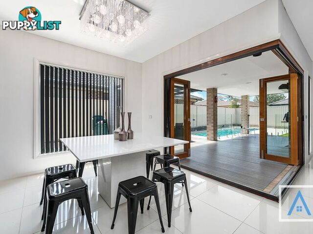 13 Neil Place ORAN PARK NSW 2570