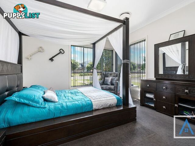 13 Neil Place ORAN PARK NSW 2570