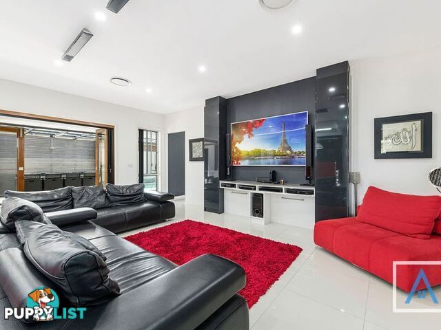 13 Neil Place ORAN PARK NSW 2570