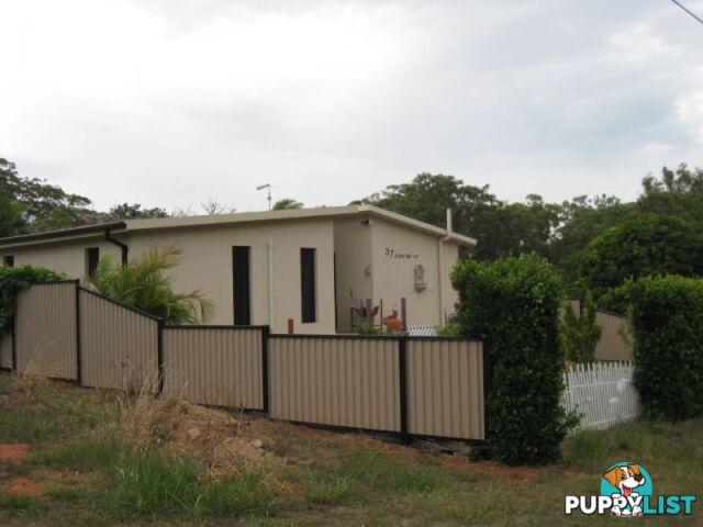 37 Judith St. Russell Island QLD 4184