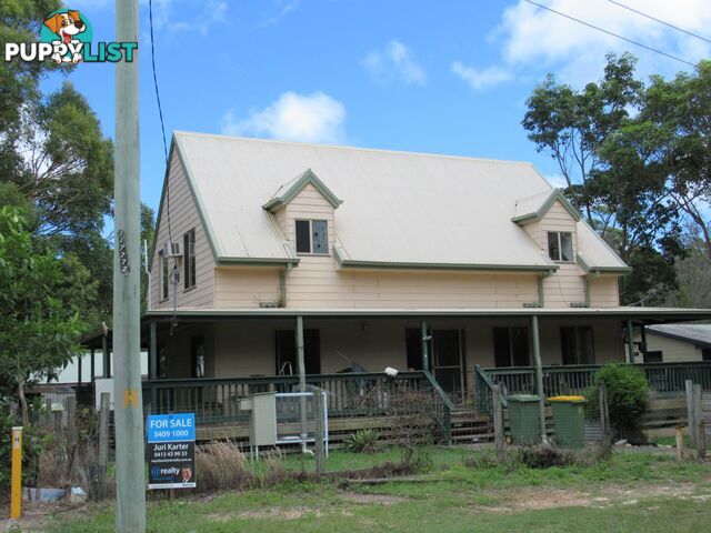 12 TOPAZ ST. Russell Island QLD 4184