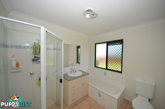 15 Culloden Place Beaconsfield QLD 4740