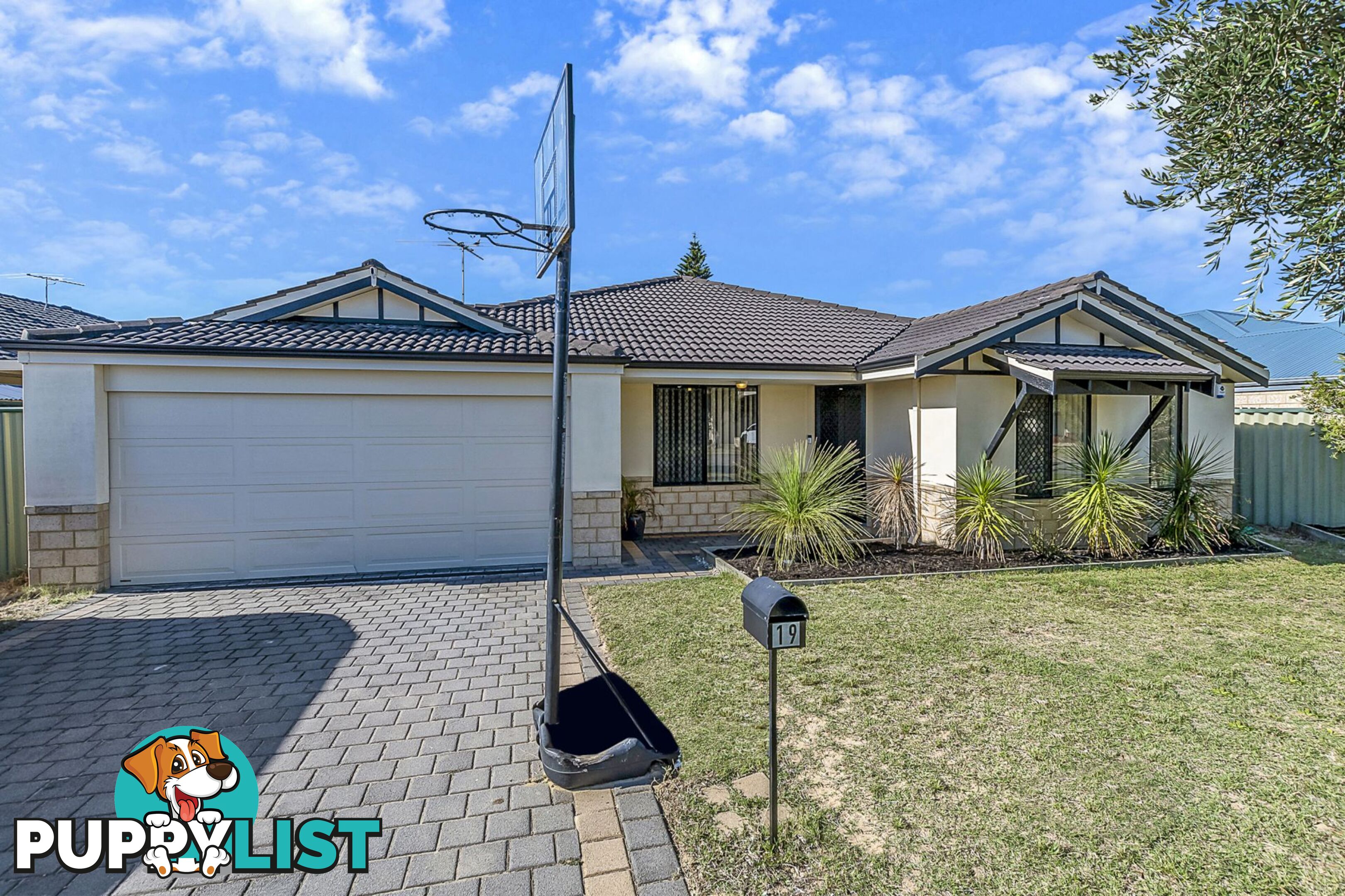 19 Althorpe Crescent Port Kennedy WA 6172