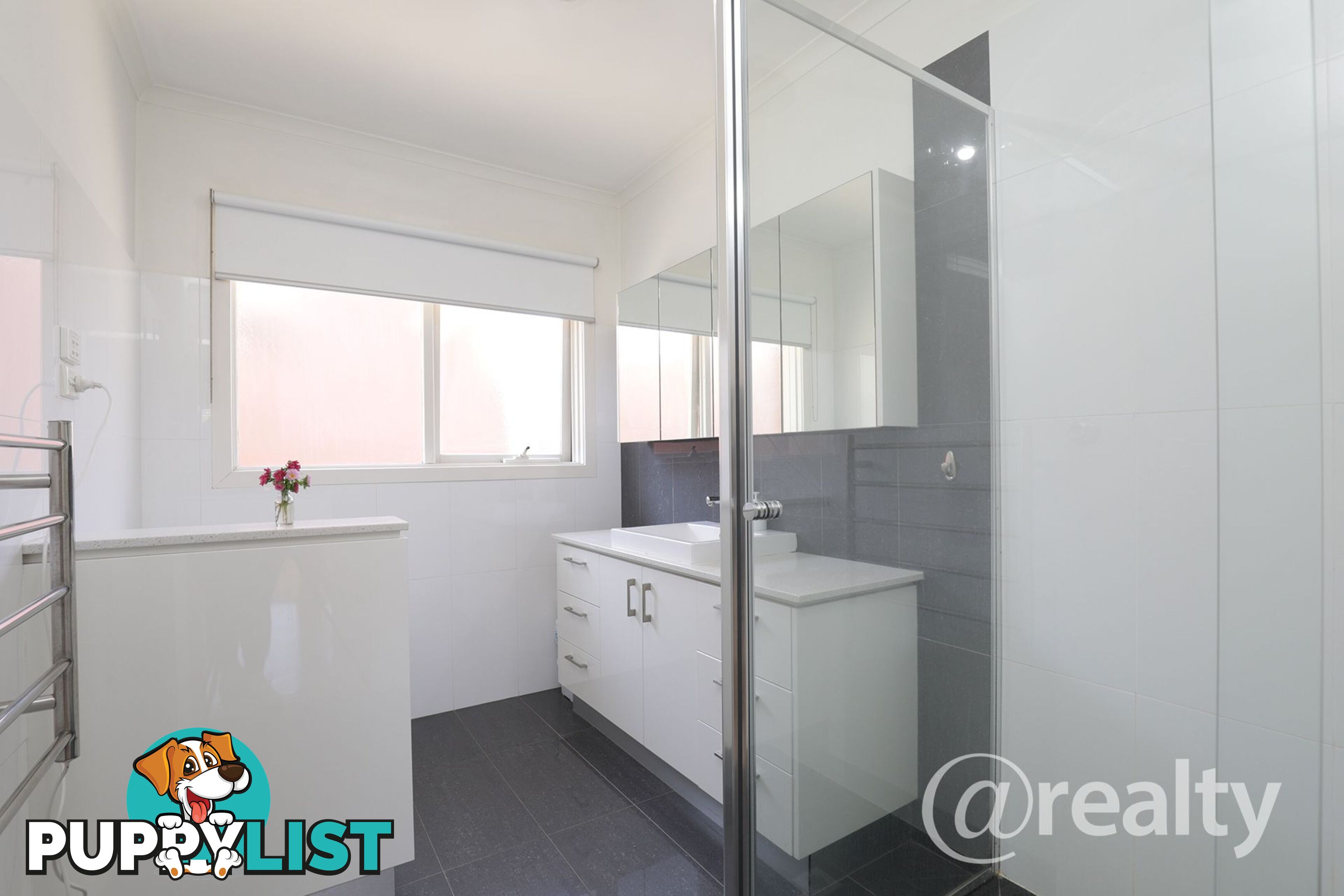 4 89 THE GROVE COBURG VIC 3058