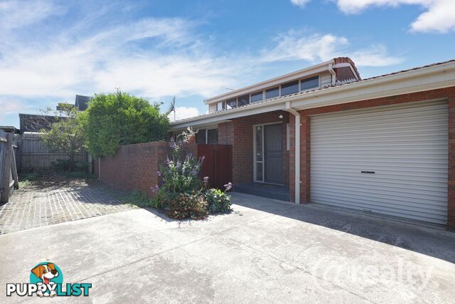 4 89 THE GROVE COBURG VIC 3058