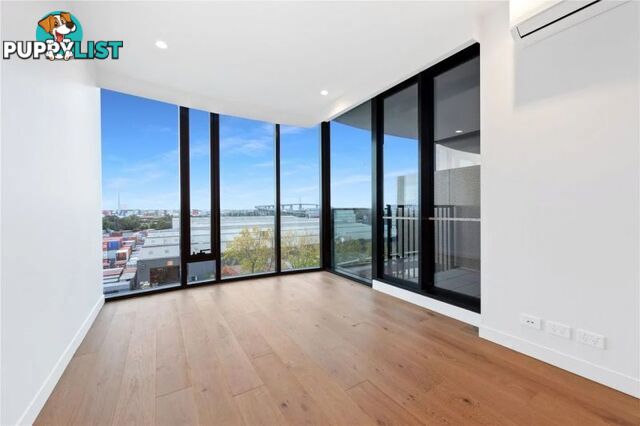 416 3 Tarver Street Port Melbourne VIC 3207