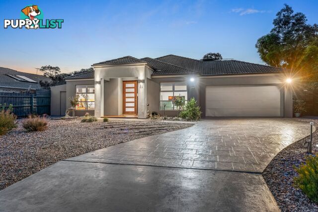 8 Paramu Court Tooradin VIC 3980