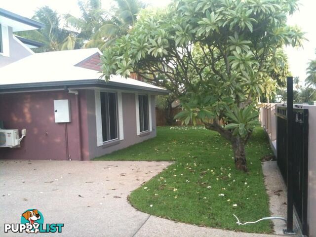 6 Howard Street BOWEN QLD 4805