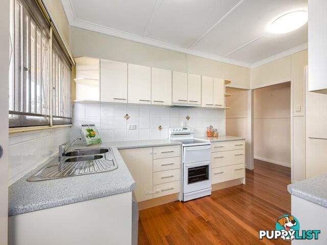 84 Andrew Avenue TARRAGINDI QLD 4121