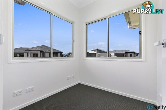 18 Waderbird Ct Pelican Waters QLD 4551