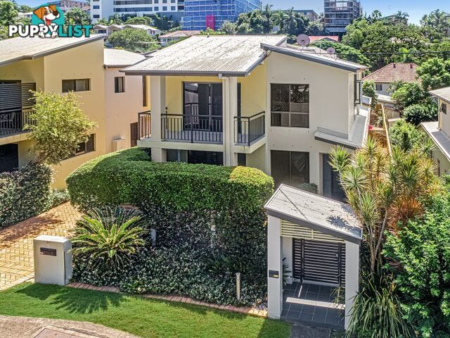 4 58 Greenlaw Street Indooroopilly QLD 4068