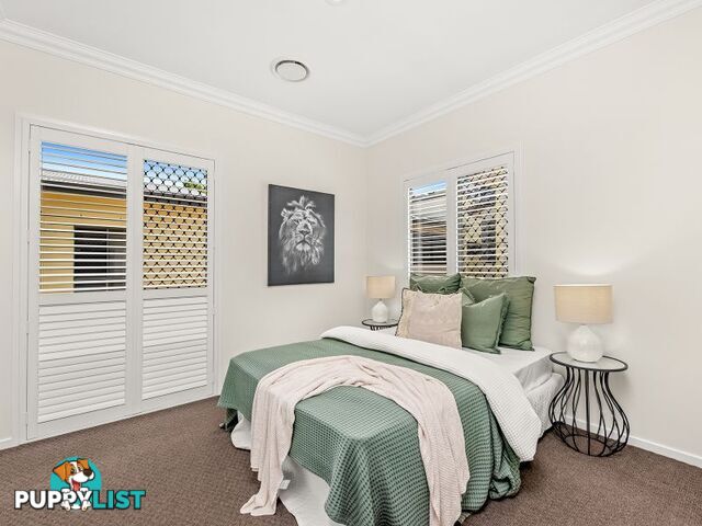 4 58 Greenlaw Street Indooroopilly QLD 4068