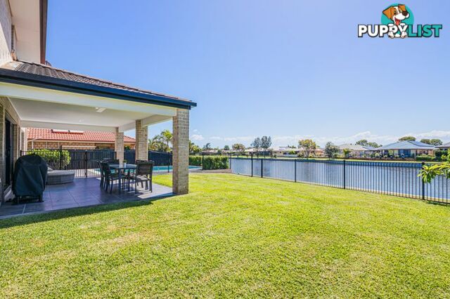 72 Biggs Avenue Beachmere QLD 4510