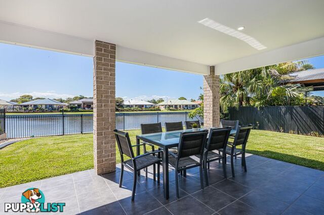 72 Biggs Avenue Beachmere QLD 4510