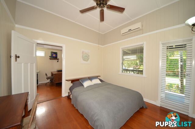 6 Janz Street Slade Point QLD 4740