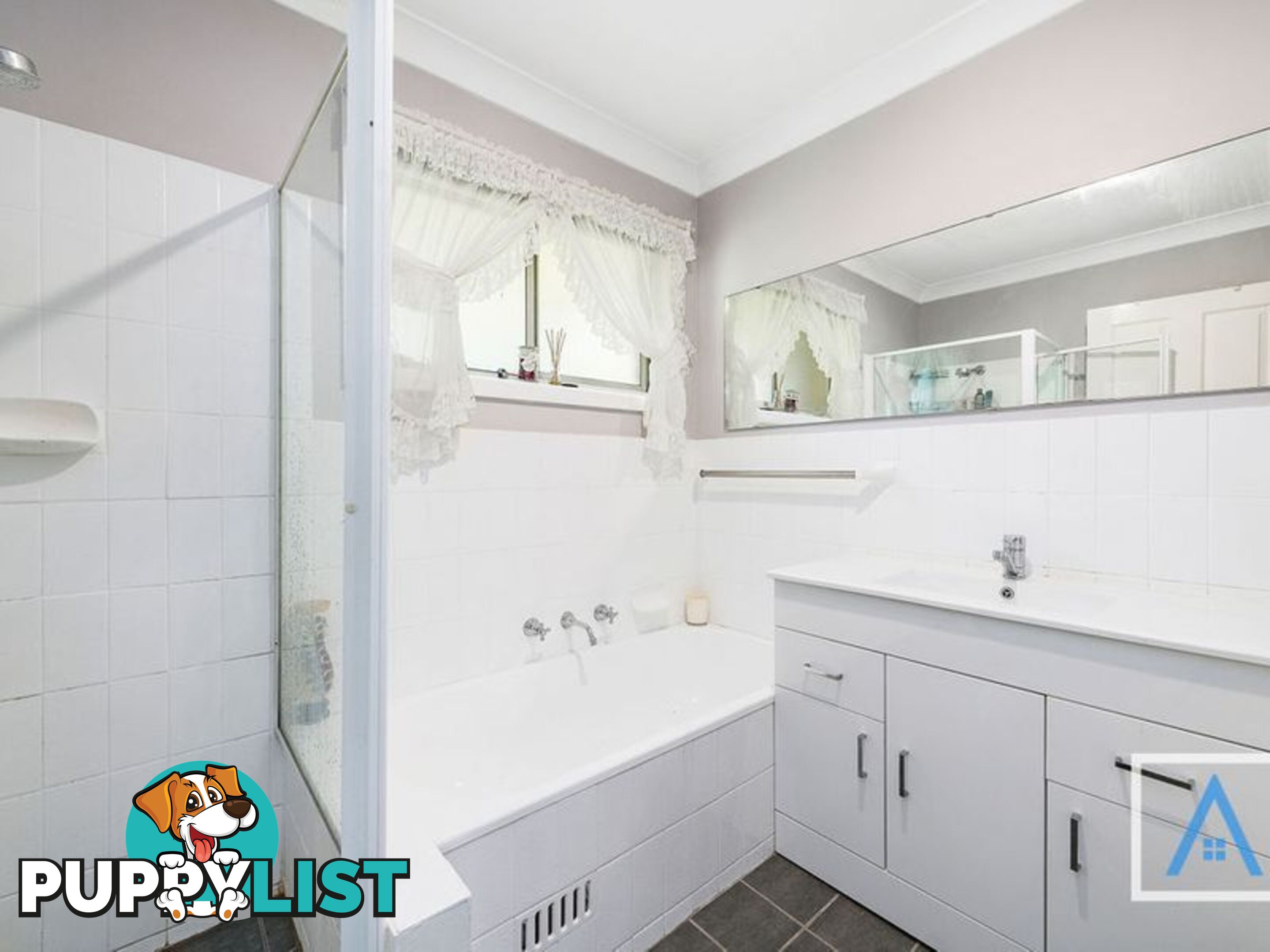 16 18 Westmoreland Road MINTO NSW 2566