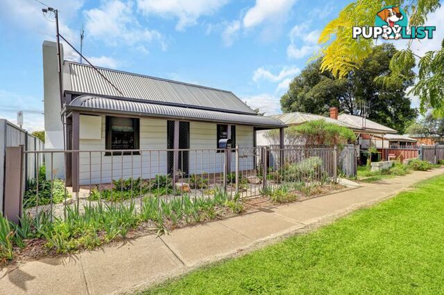 25 Lambert Street Bathurst NSW 2795