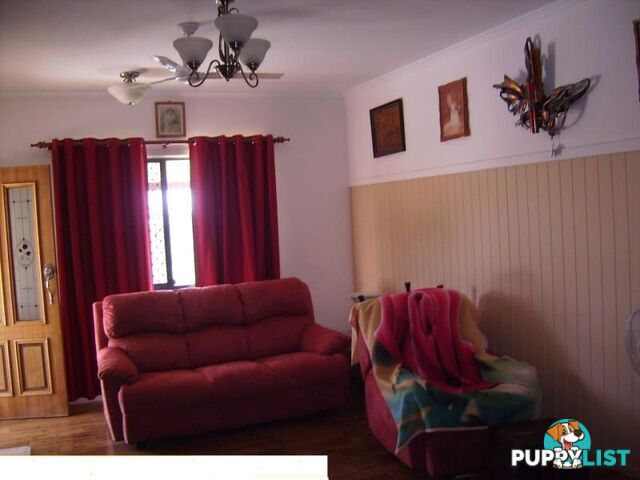 27 Emmerson Drive BOWEN QLD 4805