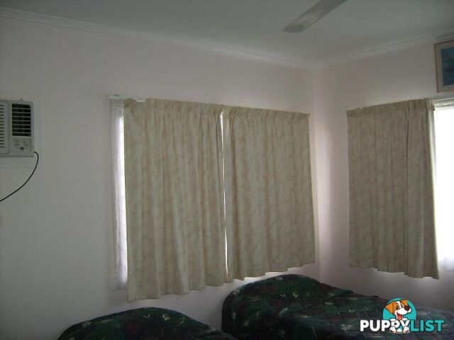27 Emmerson Drive BOWEN QLD 4805