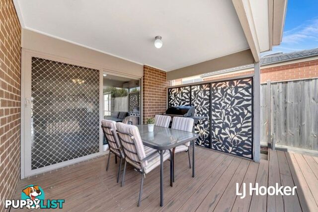 4 Winchcombe Way CRANBOURNE NORTH VIC 3977