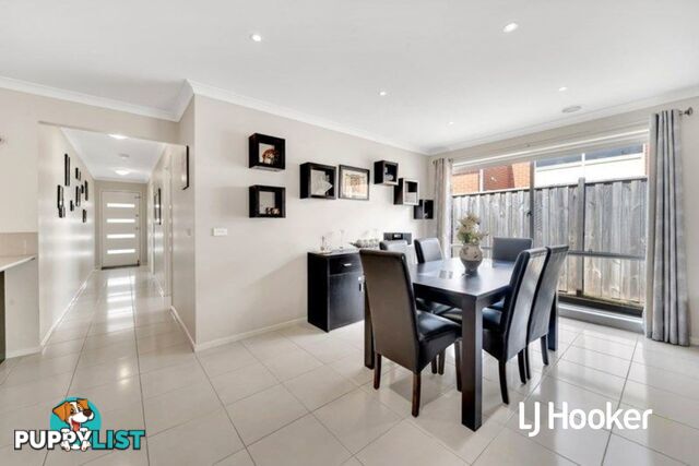 4 Winchcombe Way CRANBOURNE NORTH VIC 3977