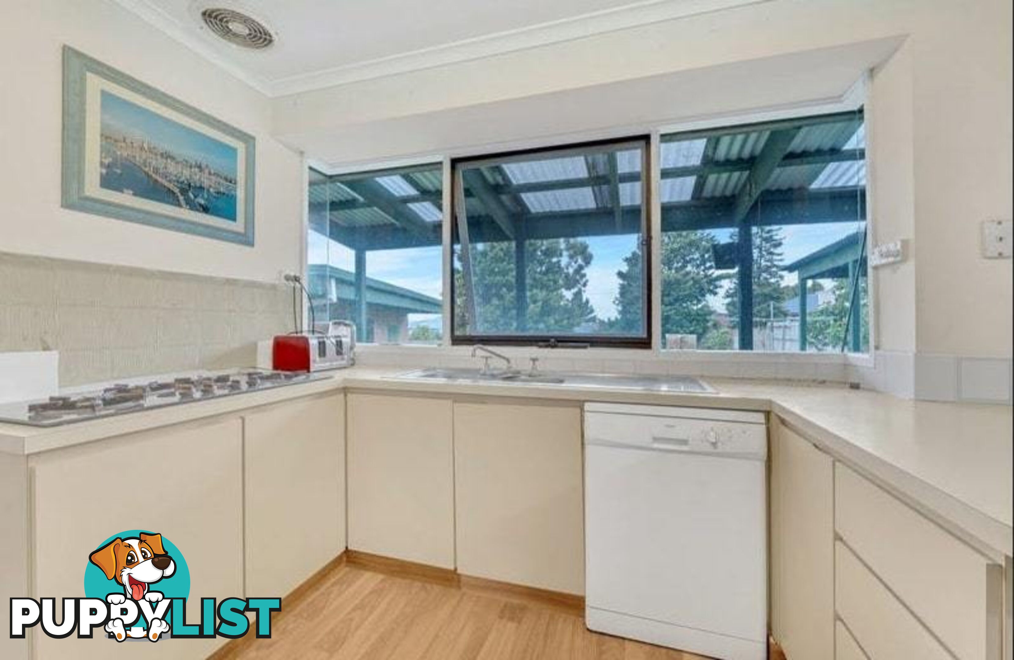 4 Dulnain Close HAMPTON PARK VIC 3976