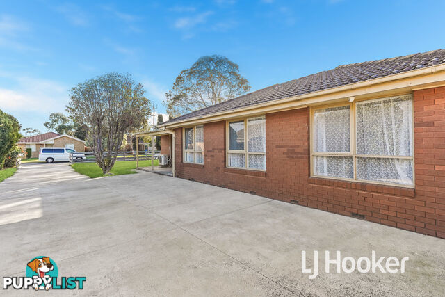 8 Delmont Court CRANBOURNE VIC 3977