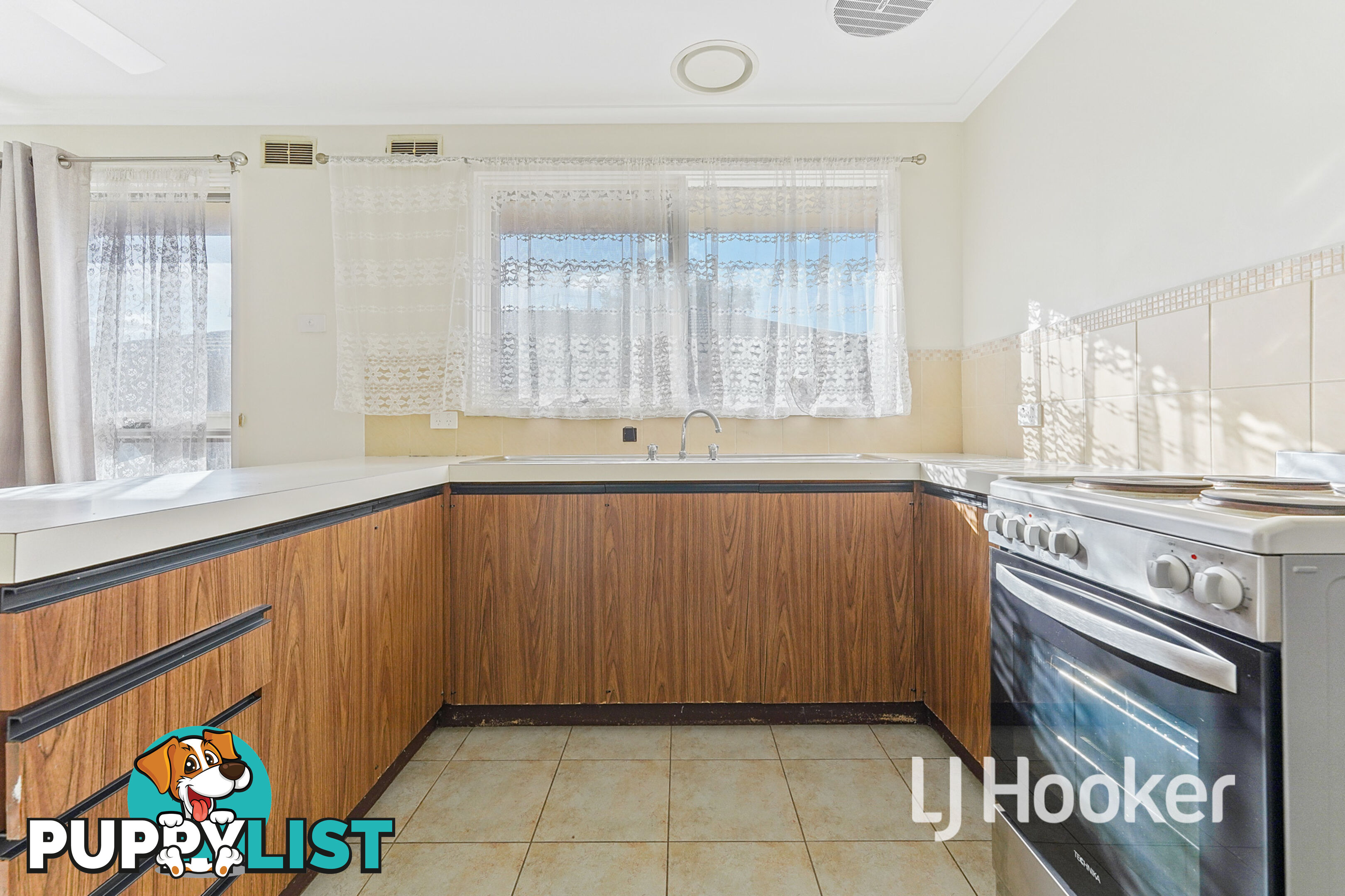 8 Delmont Court CRANBOURNE VIC 3977