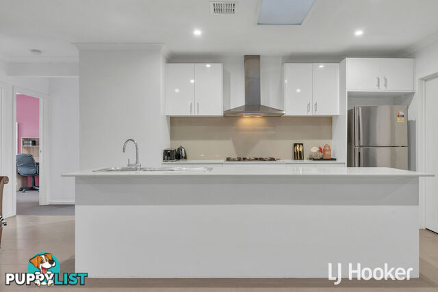 53 Datura Avenue CRANBOURNE NORTH VIC 3977