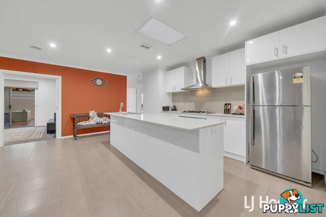53 Datura Avenue CRANBOURNE NORTH VIC 3977