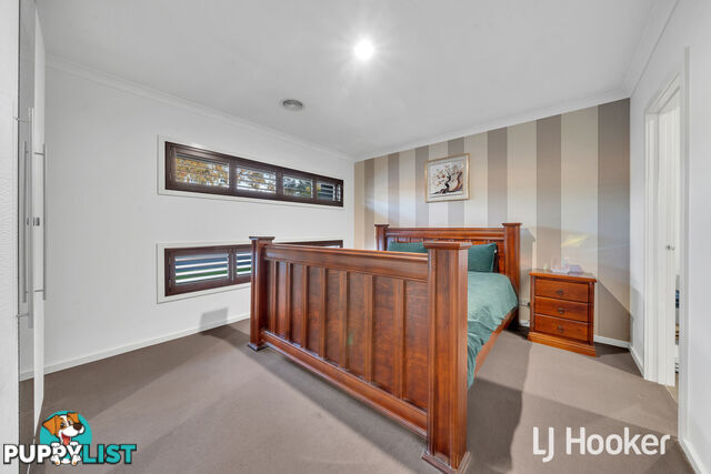 53 Datura Avenue CRANBOURNE NORTH VIC 3977