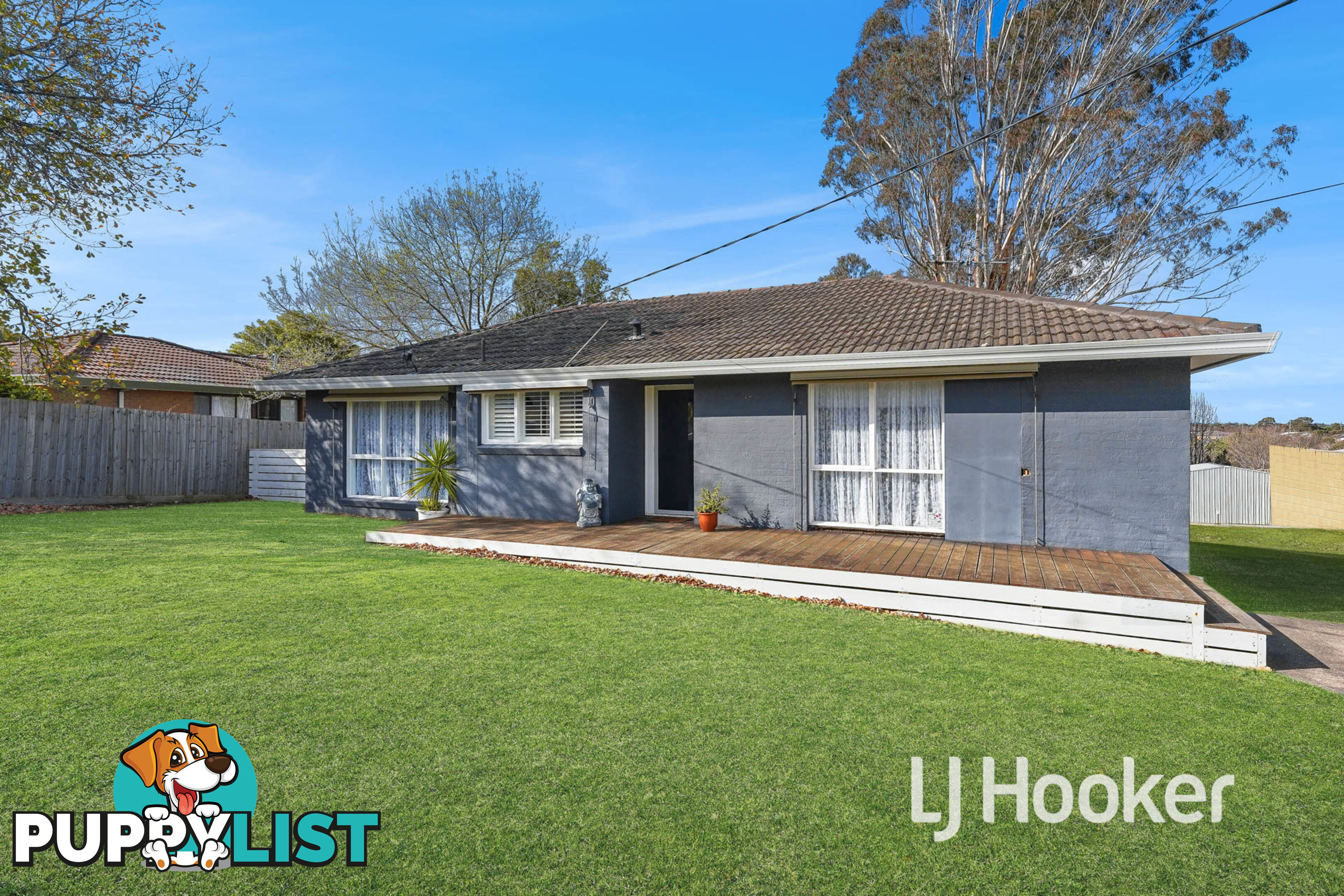 40 Gardenia Street PAKENHAM VIC 3810