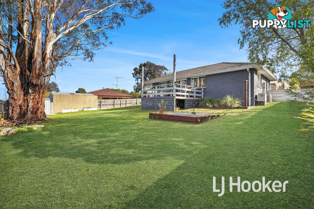 40 Gardenia Street PAKENHAM VIC 3810