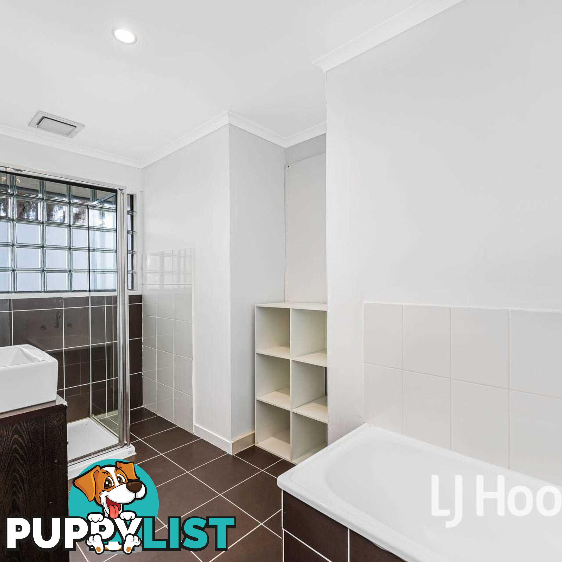 40 Gardenia Street PAKENHAM VIC 3810