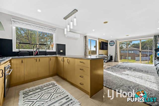 93 Earlsfield Drive BERWICK VIC 3806