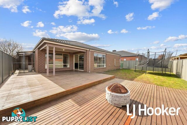 11 Northumbria Street CRANBOURNE EAST VIC 3977