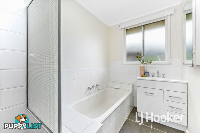 63 Sladen Street CRANBOURNE VIC 3977