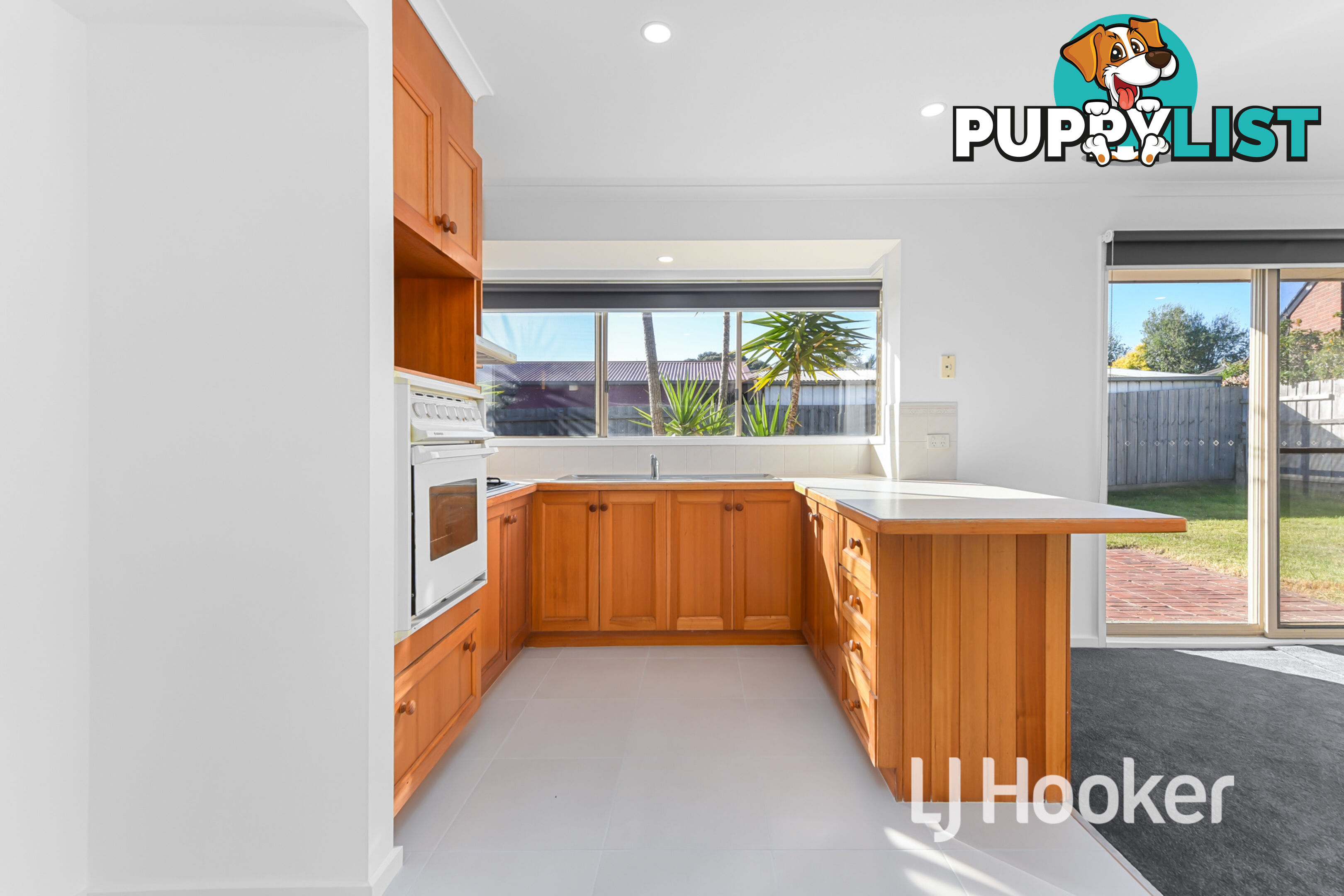8 Cumquat Court CRANBOURNE NORTH VIC 3977